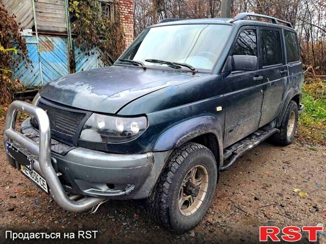 УАЗ Патриот, объемом двигателя 2.7 л и пробегом 100 тыс. км за 1999 $, фото 2 на Automoto.ua