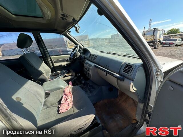 Сірий УАЗ Патріот, об'ємом двигуна 2.7 л та пробігом 755 тис. км за 3410 $, фото 8 на Automoto.ua