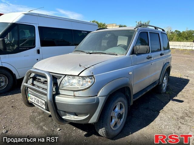 Сірий УАЗ Патріот, об'ємом двигуна 2.7 л та пробігом 755 тис. км за 3410 $, фото 1 на Automoto.ua