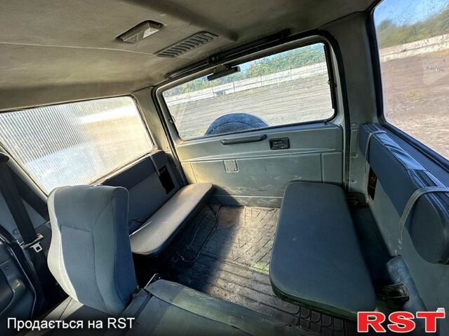 Сірий УАЗ Патріот, об'ємом двигуна 2.7 л та пробігом 755 тис. км за 3410 $, фото 11 на Automoto.ua