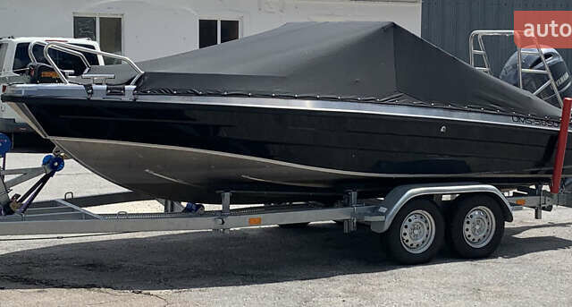 Черный УМС Tuna 585 DC, объемом двигателя 0 л и пробегом 1 тыс. км за 41500 $, фото 1 на Automoto.ua