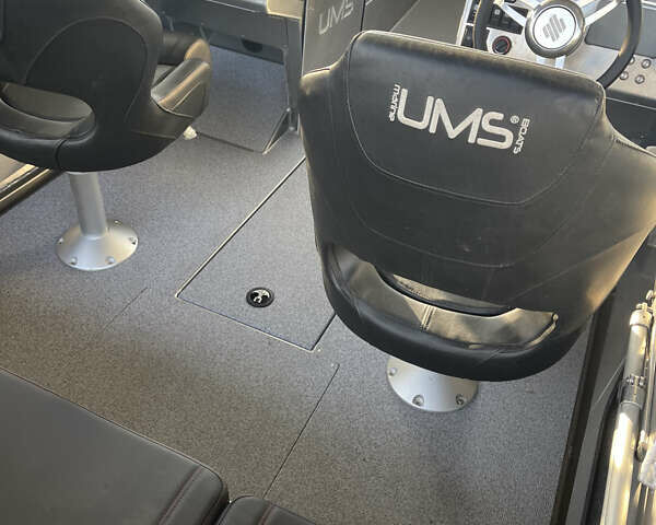 Черный УМС Tuna 585 DC, объемом двигателя 0 л и пробегом 1 тыс. км за 41500 $, фото 14 на Automoto.ua