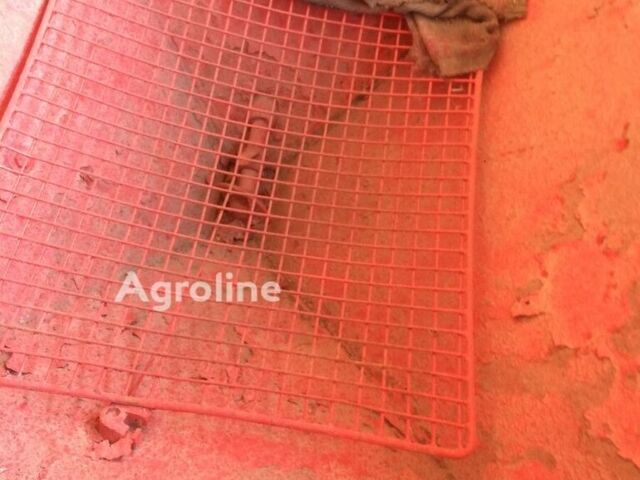 Червоний Уніа Другая, об'ємом двигуна 0 л та пробігом 0 тис. км за 25581 $, фото 1 на Automoto.ua