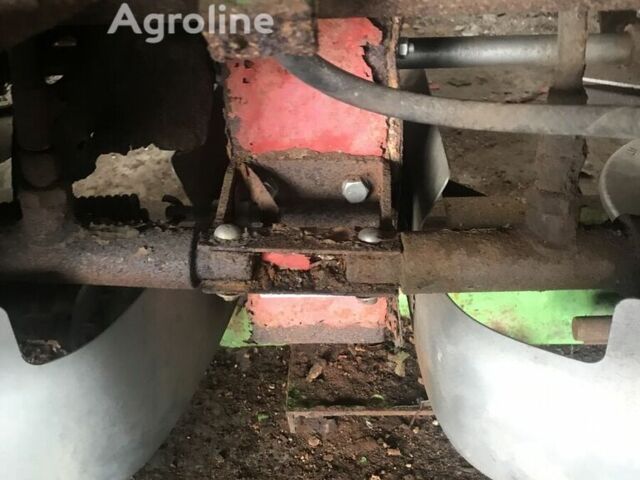 Червоний Уніа Другая, об'ємом двигуна 0 л та пробігом 0 тис. км за 698 $, фото 2 на Automoto.ua