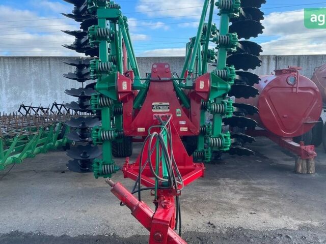 Униа Twix 6.0 XL, объемом двигателя 0 л и пробегом 0 тыс. км за 9416 $, фото 3 на Automoto.ua