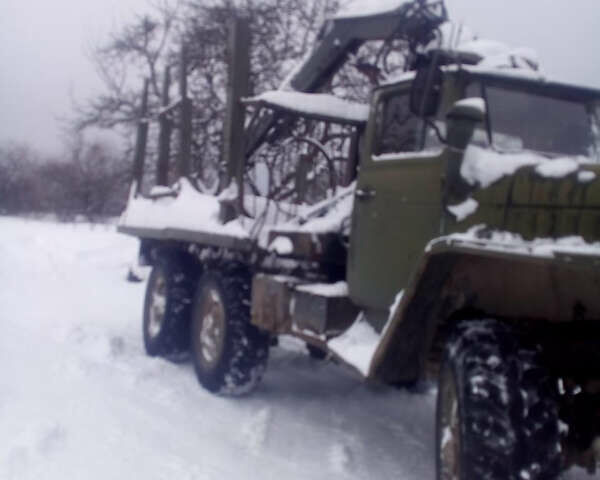 Зеленый Урал 375, объемом двигателя 0 л и пробегом 110 тыс. км за 11500 $, фото 1 на Automoto.ua