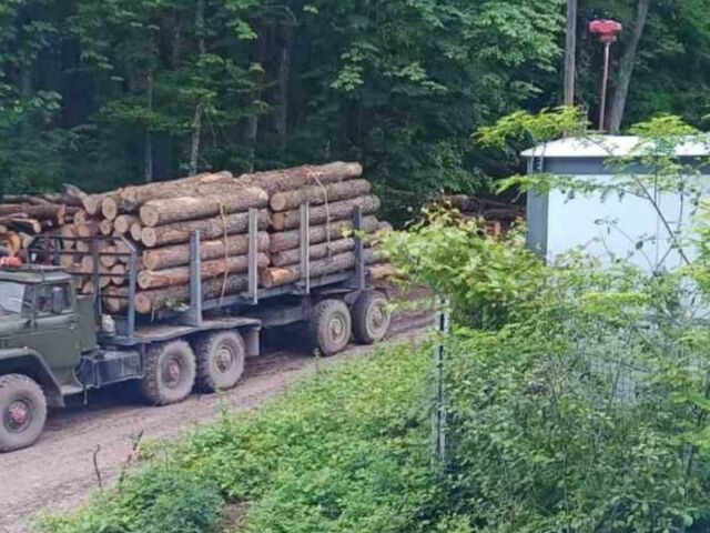 Урал 4320, объемом двигателя 0 л и пробегом 0 тыс. км за 19999 $, фото 16 на Automoto.ua