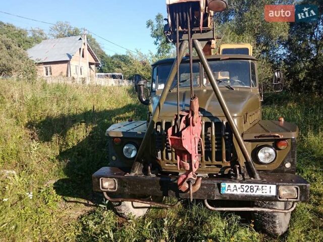 Зеленый Урал 4320, объемом двигателя 0 л и пробегом 21 тыс. км за 14900 $, фото 1 на Automoto.ua