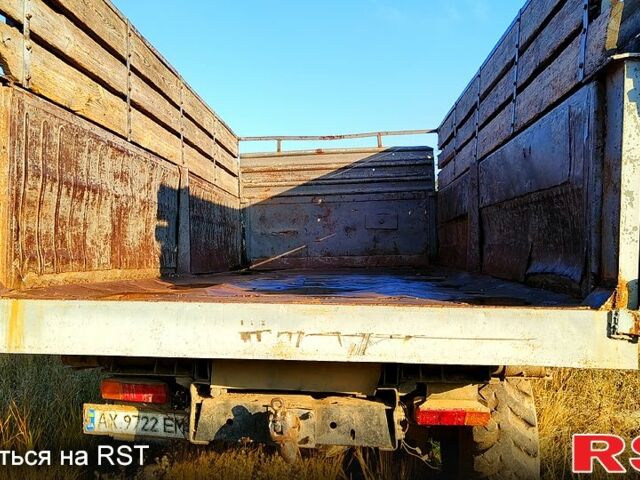 Урал 5557, объемом двигателя 10.8 л и пробегом 200 тыс. км за 7500 $, фото 2 на Automoto.ua