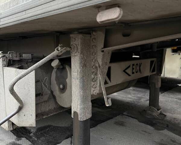 Белый ВАН-ЕЦ UT3, объемом двигателя 0 л и пробегом 100 тыс. км за 15000 $, фото 12 на Automoto.ua