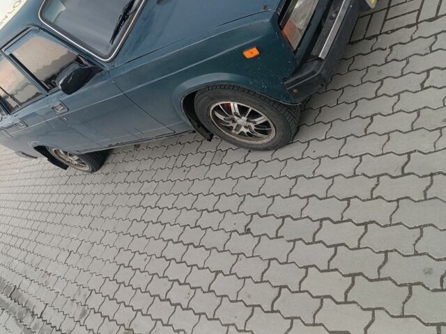 Белый ВАЗ 1111 Ока, объемом двигателя 1 л и пробегом 520 тыс. км за 650 $, фото 1 на Automoto.ua