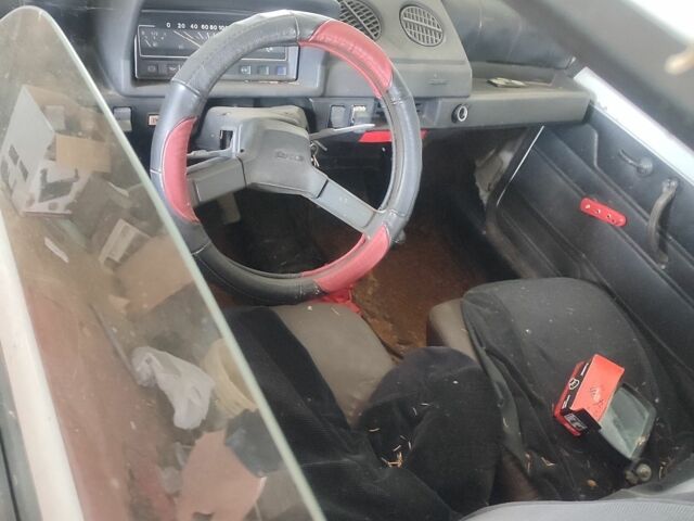 Белый ВАЗ 1111 Ока, объемом двигателя 0 л и пробегом 1000 тыс. км за 500 $, фото 1 на Automoto.ua