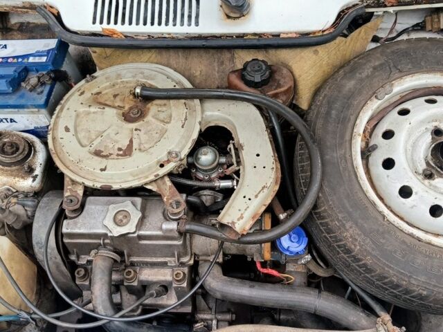 Белый ВАЗ 1111 Ока, объемом двигателя 1 л и пробегом 555 тыс. км за 596 $, фото 5 на Automoto.ua