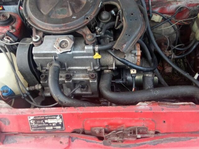 Червоний ВАЗ 1111 Ока, об'ємом двигуна 0.7 л та пробігом 42 тис. км за 1087 $, фото 5 на Automoto.ua