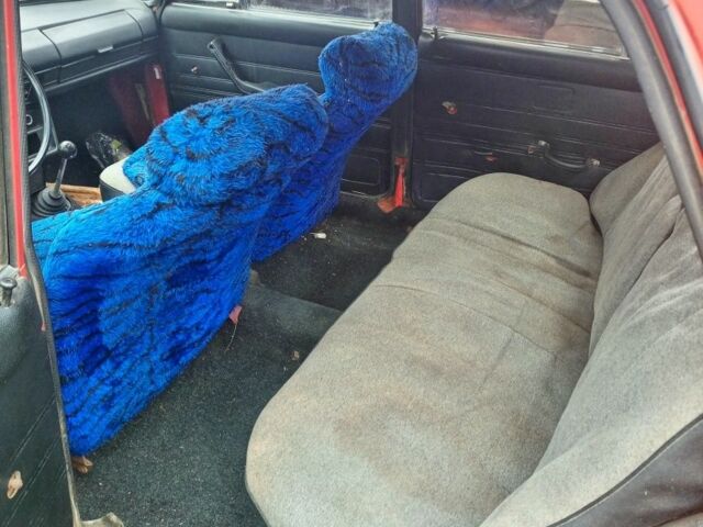 Червоний ВАЗ 1111 Ока, об'ємом двигуна 1.5 л та пробігом 1 тис. км за 600 $, фото 2 на Automoto.ua