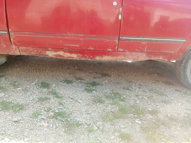 Красный ВАЗ 1111 Ока, объемом двигателя 0 л и пробегом 380 тыс. км за 500 $, фото 3 на Automoto.ua