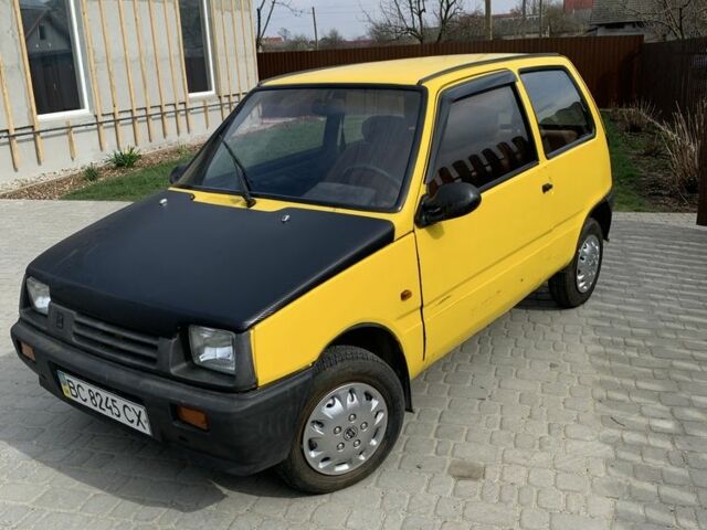 Желтый ВАЗ 1111 Ока, объемом двигателя 0.65 л и пробегом 80 тыс. км за 1000 $, фото 1 на Automoto.ua