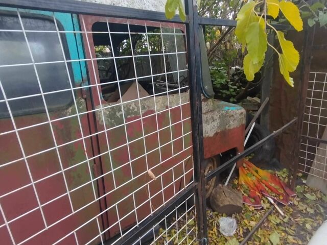 Серый ВАЗ 1111 Ока, объемом двигателя 0 л и пробегом 1000 тыс. км за 1000 $, фото 2 на Automoto.ua