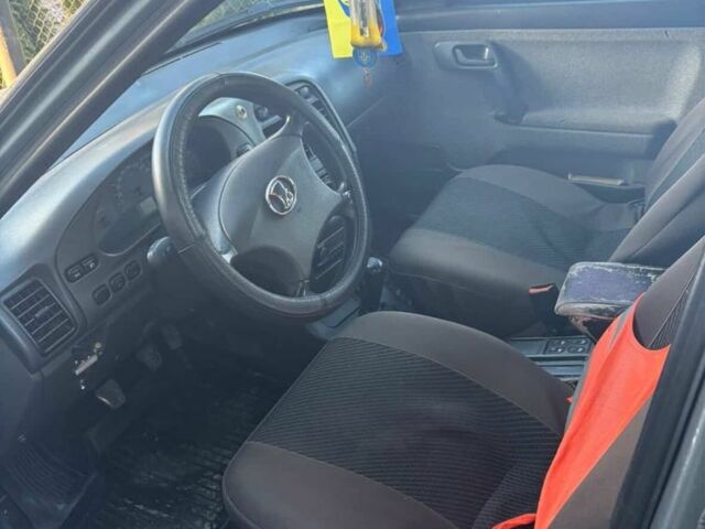 Серый ВАЗ 1111 Ока, объемом двигателя 1.6 л и пробегом 3 тыс. км за 2000 $, фото 4 на Automoto.ua