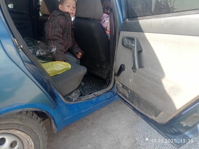 Синий ВАЗ 1111 Ока, объемом двигателя 0 л и пробегом 270 тыс. км за 1000 $, фото 1 на Automoto.ua
