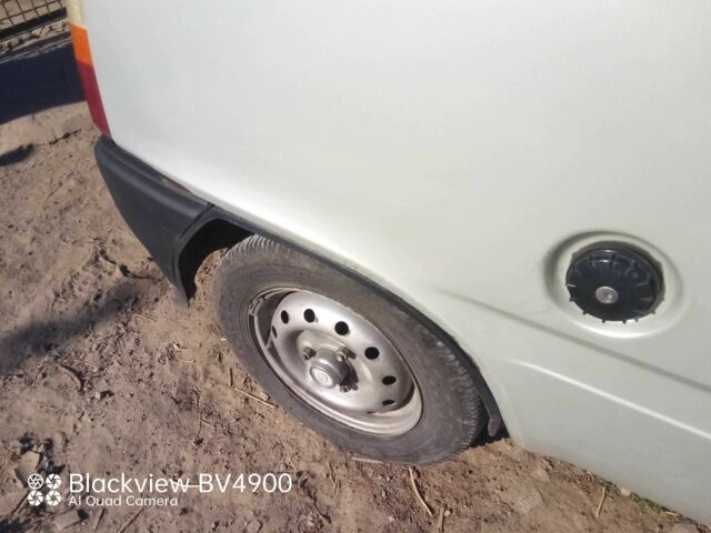 Сірий ВАЗ 11113, об'ємом двигуна 0.7 л та пробігом 55 тис. км за 1800 $, фото 3 на Automoto.ua