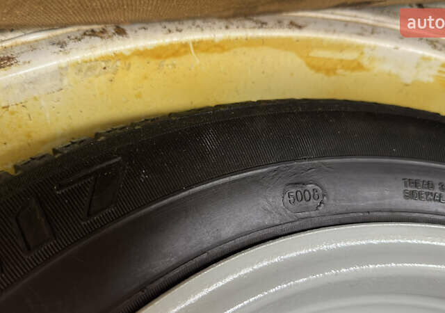 Білий ВАЗ 1117 Калина, об'ємом двигуна 1.4 л та пробігом 19 тис. км за 3950 $, фото 162 на Automoto.ua