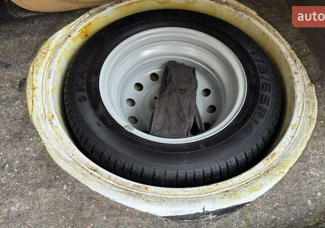 Белый ВАЗ 1117 Калина, объемом двигателя 1.4 л и пробегом 19 тыс. км за 3590 $, фото 160 на Automoto.ua