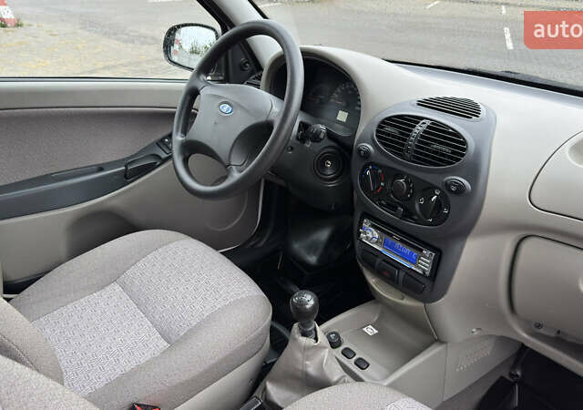 ВАЗ 1117 Калина 2009 в Кременчуге на Automoto.ua Белый ВАЗ 1117 Калина, объемом двигателя 1.4 л и пробегом 19 тыс. км за 3950 $, фото 134 на Automoto.ua