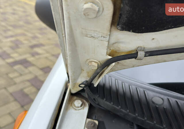 Белый ВАЗ 1117 Калина, объемом двигателя 1.4 л и пробегом 19 тыс. км за 3590 $, фото 168 на Automoto.ua