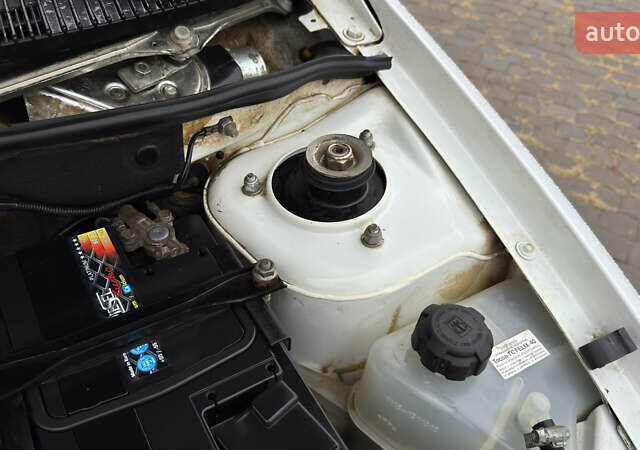 ВАЗ 1117 Калина 2009 в Кременчуге на Automoto.ua Белый ВАЗ 1117 Калина, объемом двигателя 1.4 л и пробегом 19 тыс. км за 3950 $, фото 155 на Automoto.ua