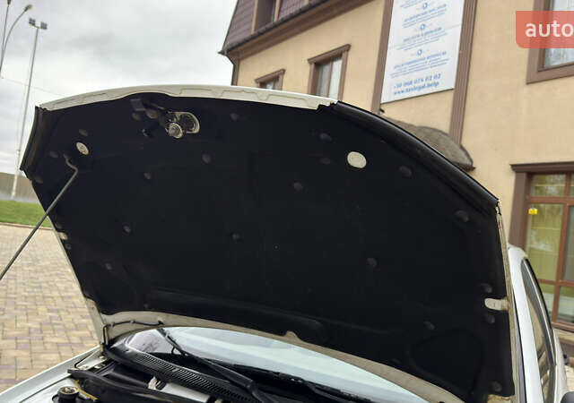 Білий ВАЗ 1117 Калина, об'ємом двигуна 1.4 л та пробігом 19 тис. км за 3950 $, фото 163 на Automoto.ua