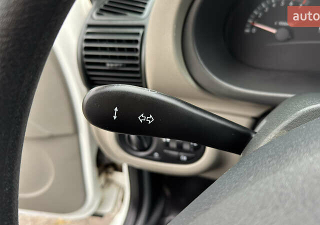 ВАЗ 1117 Калина 2009 в Кременчуге на Automoto.ua Белый ВАЗ 1117 Калина, объемом двигателя 1.4 л и пробегом 19 тыс. км за 3950 $, фото 97 на Automoto.ua