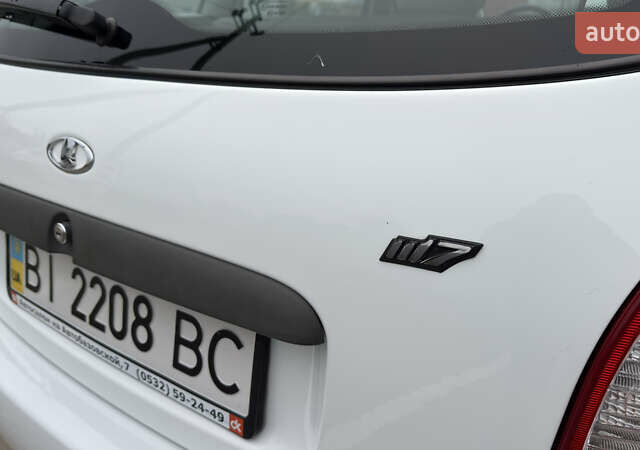 ВАЗ 1117 Калина 2009 в Кременчуге на Automoto.ua Белый ВАЗ 1117 Калина, объемом двигателя 1.4 л и пробегом 19 тыс. км за 4000 $, фото 57 на Automoto.ua