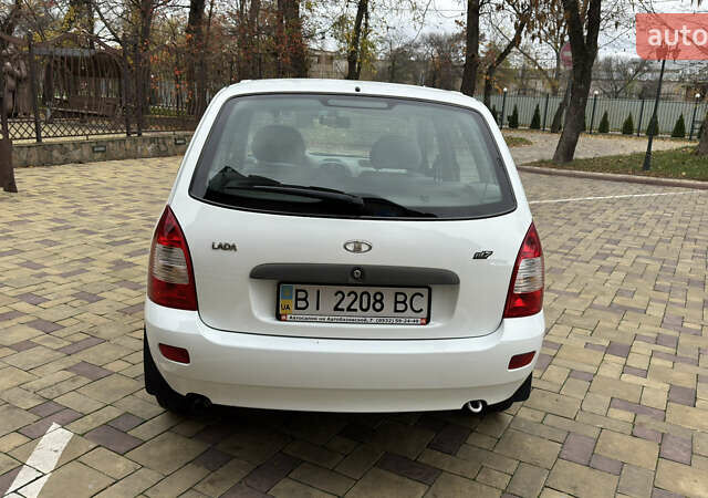 Білий ВАЗ 1117 Калина, об'ємом двигуна 1.4 л та пробігом 19 тис. км за 3950 $, фото 10 на Automoto.ua