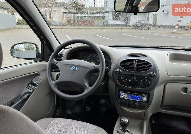 ВАЗ 1117 Калина 2009 в Кременчуге на Automoto.ua Белый ВАЗ 1117 Калина, объемом двигателя 1.4 л и пробегом 19 тыс. км за 3950 $, фото 123 на Automoto.ua