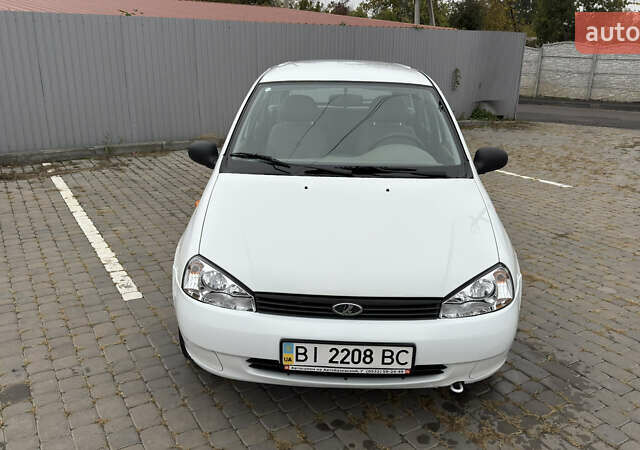 ВАЗ 1117 Калина 2009 в Кременчуге на Automoto.ua Белый ВАЗ 1117 Калина, объемом двигателя 1.4 л и пробегом 19 тыс. км за 3950 $, фото 20 на Automoto.ua