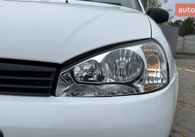 ВАЗ 1117 Калина 2009 в Кременчуге на Automoto.ua Белый ВАЗ 1117 Калина, объемом двигателя 1.4 л и пробегом 19 тыс. км за 4000 $, фото 27 на Automoto.ua