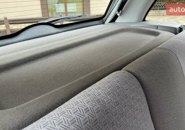 Белый ВАЗ 1117 Калина, объемом двигателя 1.4 л и пробегом 19 тыс. км за 3599 $, фото 133 на Automoto.ua