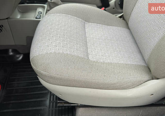 ВАЗ 1117 Калина 2009 в Кременчуге на Automoto.ua Белый ВАЗ 1117 Калина, объемом двигателя 1.4 л и пробегом 19 тыс. км за 3950 $, фото 89 на Automoto.ua