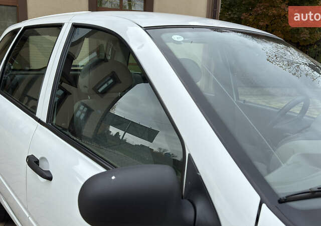 Білий ВАЗ 1117 Калина, об'ємом двигуна 1.4 л та пробігом 19 тис. км за 3950 $, фото 36 на Automoto.ua