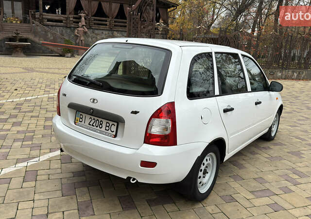 Белый ВАЗ 1117 Калина, объемом двигателя 1.4 л и пробегом 19 тыс. км за 3700 $, фото 12 на Automoto.ua