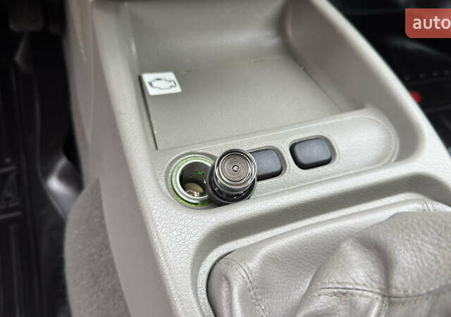 Белый ВАЗ 1117 Калина, объемом двигателя 1.4 л и пробегом 19 тыс. км за 3599 $, фото 104 на Automoto.ua