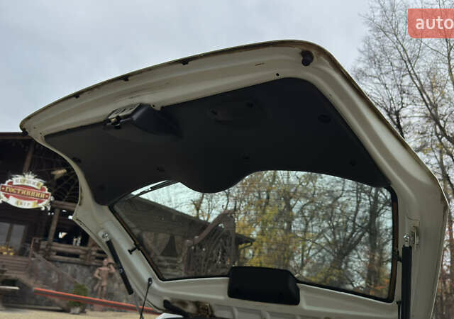 Белый ВАЗ 1117 Калина, объемом двигателя 1.4 л и пробегом 19 тыс. км за 3599 $, фото 151 на Automoto.ua