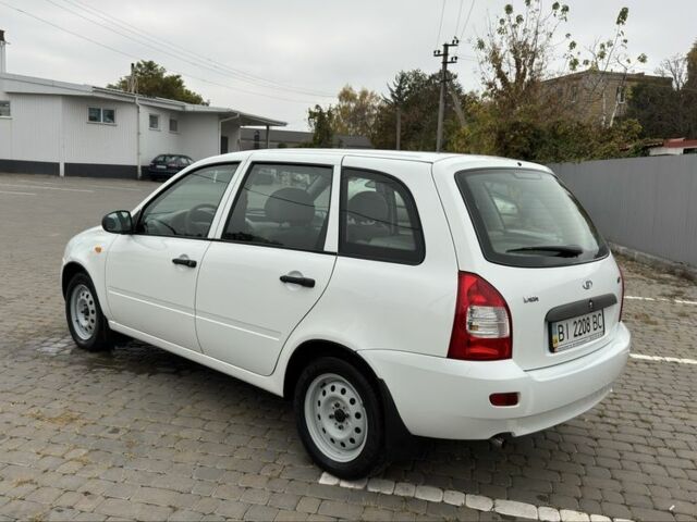 Белый ВАЗ 1117 Калина, объемом двигателя 1.4 л и пробегом 19 тыс. км за 3999 $, фото 4 на Automoto.ua