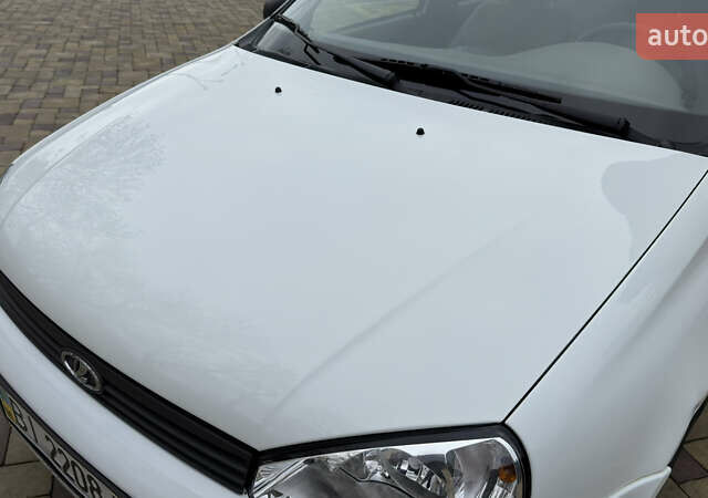 Білий ВАЗ 1117 Калина, об'ємом двигуна 1.4 л та пробігом 19 тис. км за 3590 $, фото 33 на Automoto.ua