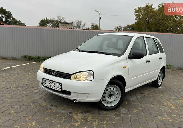 ВАЗ 1117 Калина 2009 в Кременчуге на Automoto.ua Белый ВАЗ 1117 Калина, объемом двигателя 1.4 л и пробегом 19 тыс. км за 3950 $, фото 161 на Automoto.ua