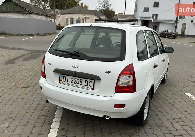 ВАЗ 1117 Калина 2009 в Кременчуге на Automoto.ua Белый ВАЗ 1117 Калина, объемом двигателя 1.4 л и пробегом 19 тыс. км за 3950 $, фото 9 на Automoto.ua