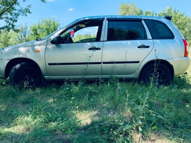 Бежевый ВАЗ 1117 Калина, объемом двигателя 1.6 л и пробегом 250 тыс. км за 2376 $, фото 2 на Automoto.ua