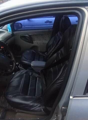 Бежевий ВАЗ 1117 Калина, об'ємом двигуна 1.6 л та пробігом 257 тис. км за 2200 $, фото 5 на Automoto.ua