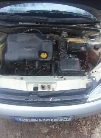 Бежевий ВАЗ 1117 Калина, об'ємом двигуна 1.6 л та пробігом 257 тис. км за 2200 $, фото 7 на Automoto.ua